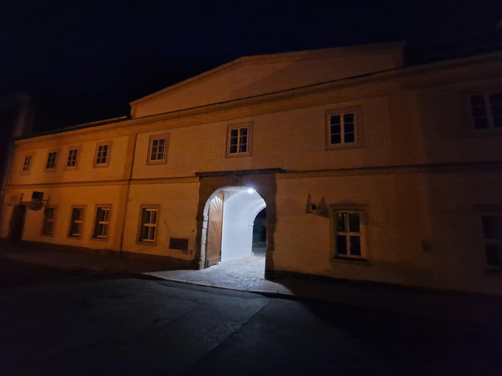 Apartman Anezka 3 S Virivou Vanou Jičín エクステリア 写真